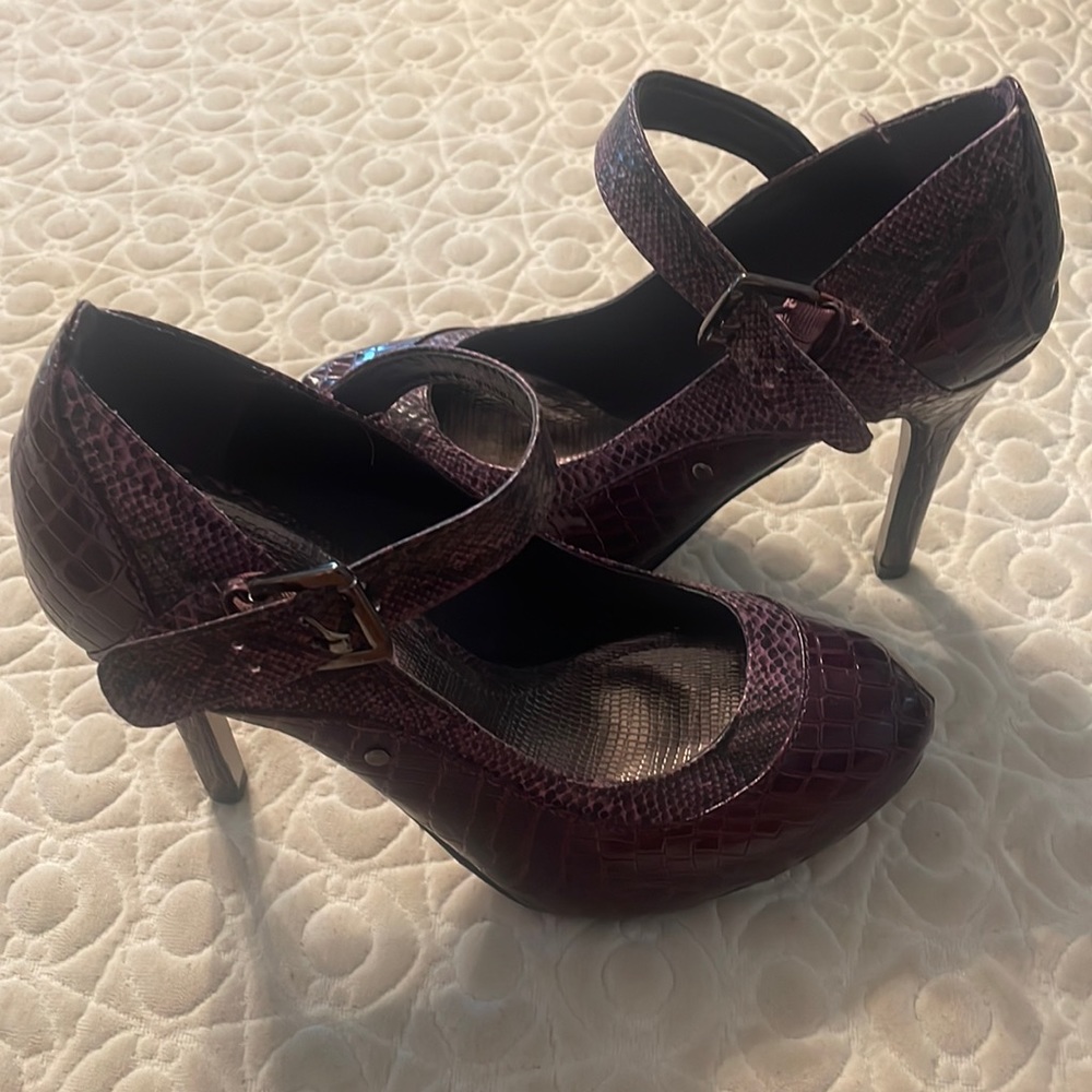 Purple faux snakeskin Dollhouse baby doll shoes size 8